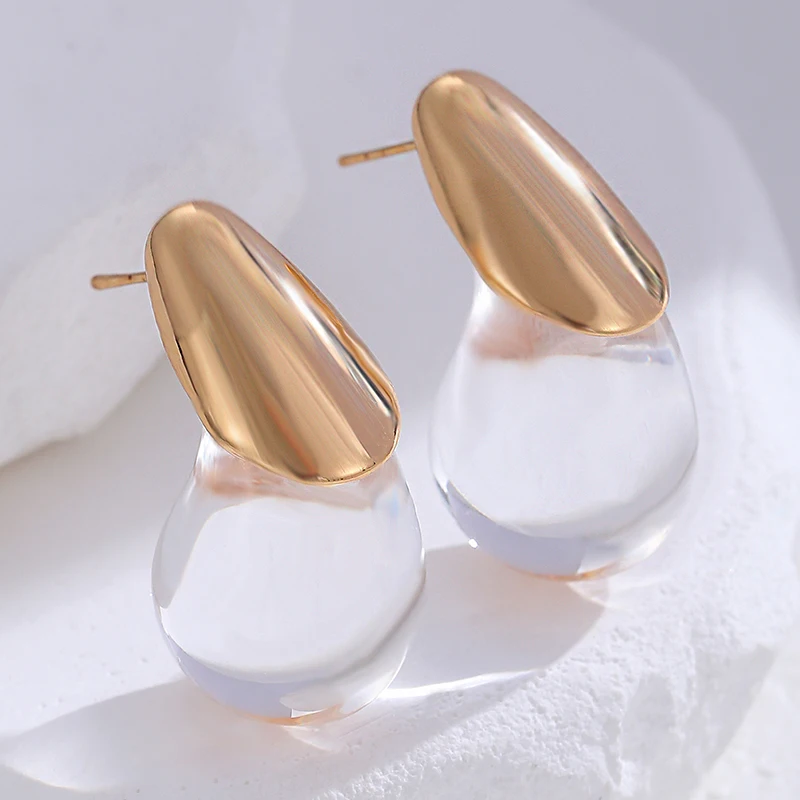 Fashion Transparents Resin Water Drop Earrings for Women Simple Design Personality Texture Resin Stud Earrings Female Jewelry
Fashion Transparents Resin Water Drop Earrings for Women Simple Design Personality Texture Resin Stud Earrings Female Jewelry