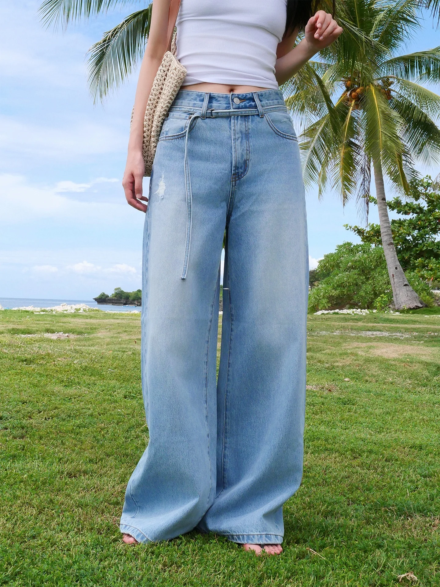 Jieji Zhang Spring New Style 100% Cotton Vintage Washed Belted Wide Leg Jeans Casual Slimming Loose Fit Women's Denim Pants
Jieji Zhang Spring New Style 100% Cotton Vintage Washed Belted Wide Leg Jeans Casual Slimming Loose Fit Women's Denim Pants