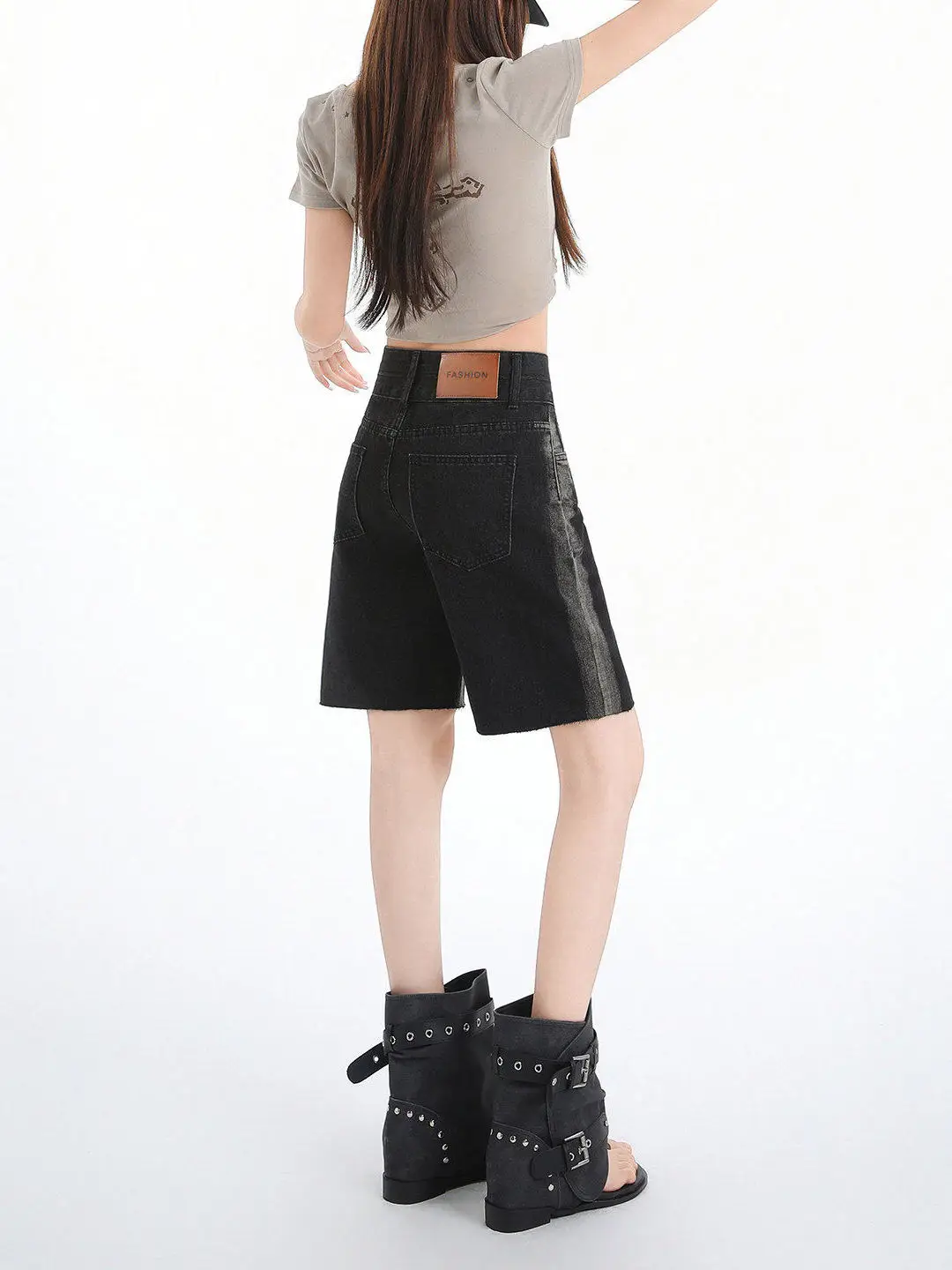 American Design Sense Color Block Wide Leg Denim Shorts Women's Summer Thin High Waist Loose Slimming Five-Quarter Pants
American Design Sense Color Block Wide Leg Denim Shorts Women's Summer Thin High Waist Loose Slimming Five-Quarter Pants