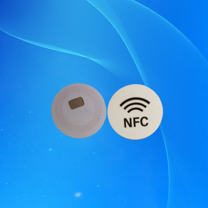 Индивидуальная белая карта из ПВХ, смартфон, NFC, сенсорный чип, наклейка, электронная карта доступа, ID 5577, членская карта
Индивидуальная белая карта из ПВХ, смартфон, NFC, сенсорный чип, наклейка, электронная карта доступа, ID 5577, членская карта
