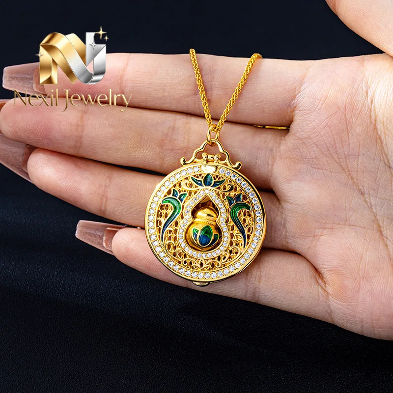 Nexil Jewelry Nexil Jewelry Women 24K Gold AU999 Diamond-Inlaid Enamel Hollow Gourd Pendant - Pure gold, gourd = fortune, exq
Nexil Jewelry Nexil Jewelry Women 24K Gold AU999 Diamond-Inlaid Enamel Hollow Gourd Pendant - Pure gold, gourd = fortune, exq