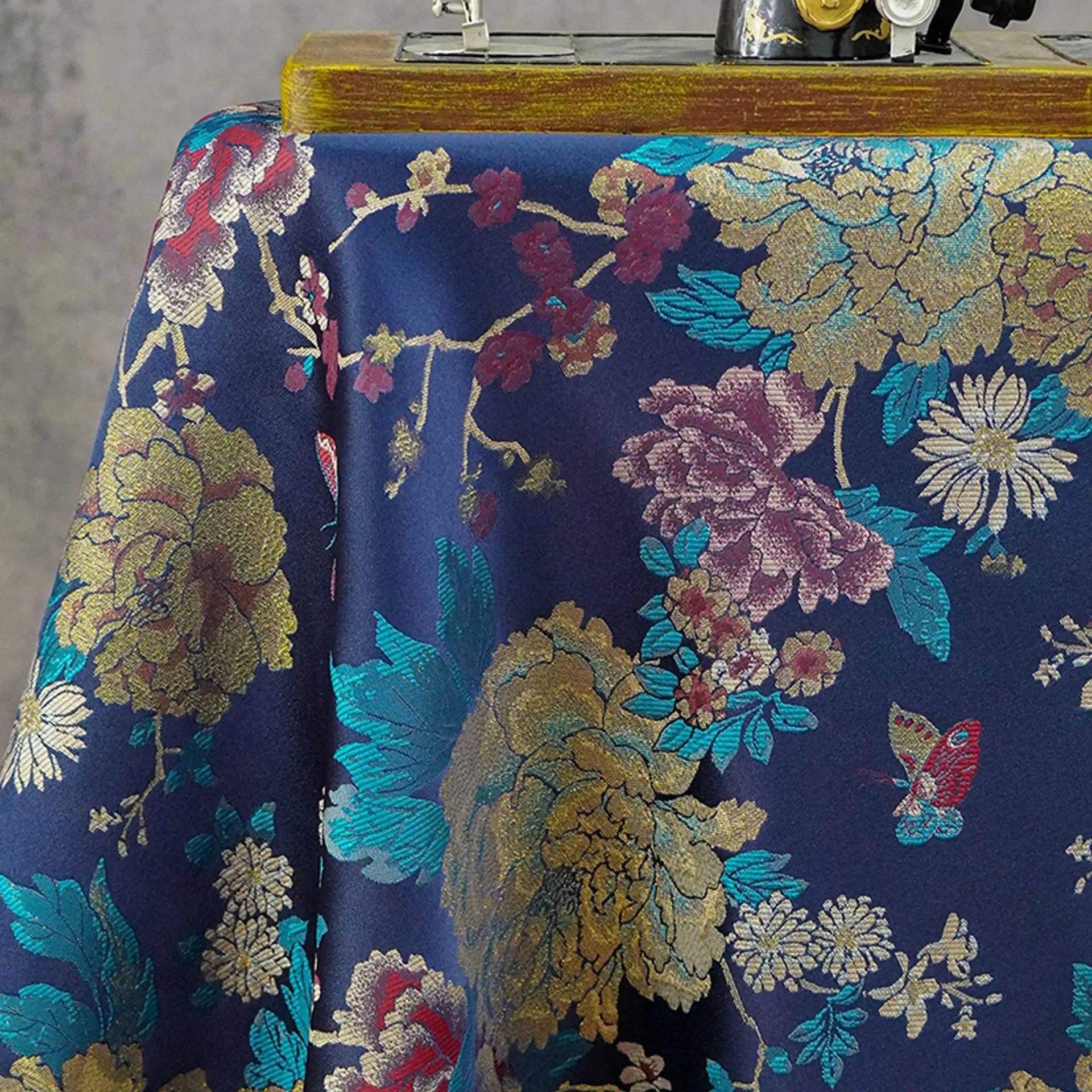 Jacquard Damask Peony Brocade Upholstery Sofa Fabric Curtains Dining Chair Cover Home Decoration Pillow Cushion Sewing Materials
Jacquard Damask Peony Brocade Upholstery Sofa Fabric Curtains Dining Chair Cover Home Decoration Pillow Cushion Sewing Materials