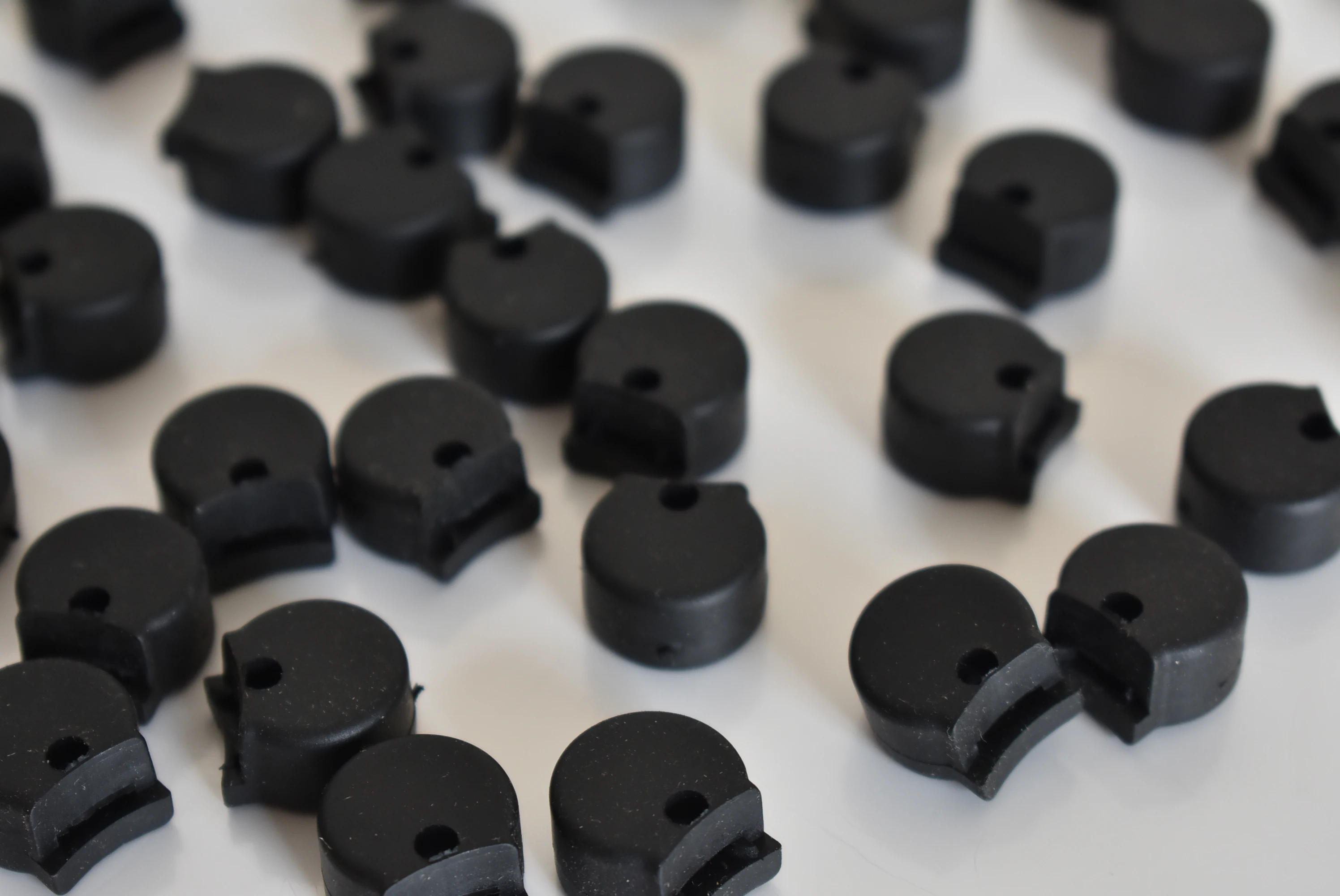 50pcs Clarinet Thumb Rest Silicone Finger Rest Musical Instrument Accessories Repair Parts Opening 8mm
50pcs Clarinet Thumb Rest Silicone Finger Rest Musical Instrument Accessories Repair Parts Opening 8mm