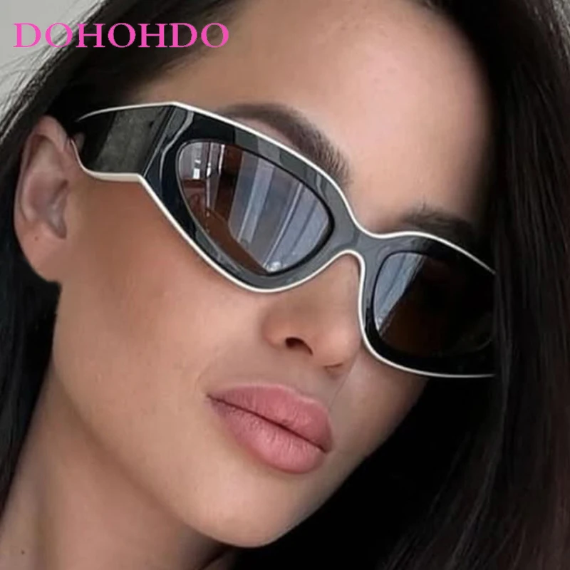 Fashion Designer Small Cat Eye Women Sunglasses Men Trendy Y2K Punk Sun Glasses Female Travel Shade Vintage Eyewear UV400 Lentes
Fashion Designer Small Cat Eye Women Sunglasses Men Trendy Y2K Punk Sun Glasses Female Travel Shade Vintage Eyewear UV400 Lentes