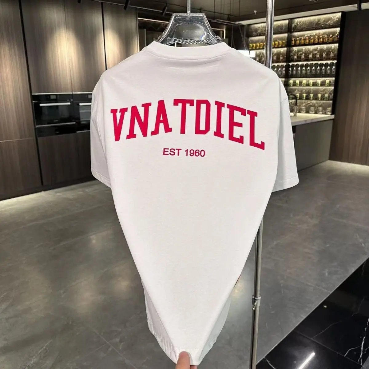 Europe Station High-end Short-sleeved Summer Europe Fashion Brand Casual Trend Men's and Women's Loose Round Neck T-shirt
Europe Station High-end Short-sleeved Summer Europe Fashion Brand Casual Trend Men's and Women's Loose Round Neck T-shirt