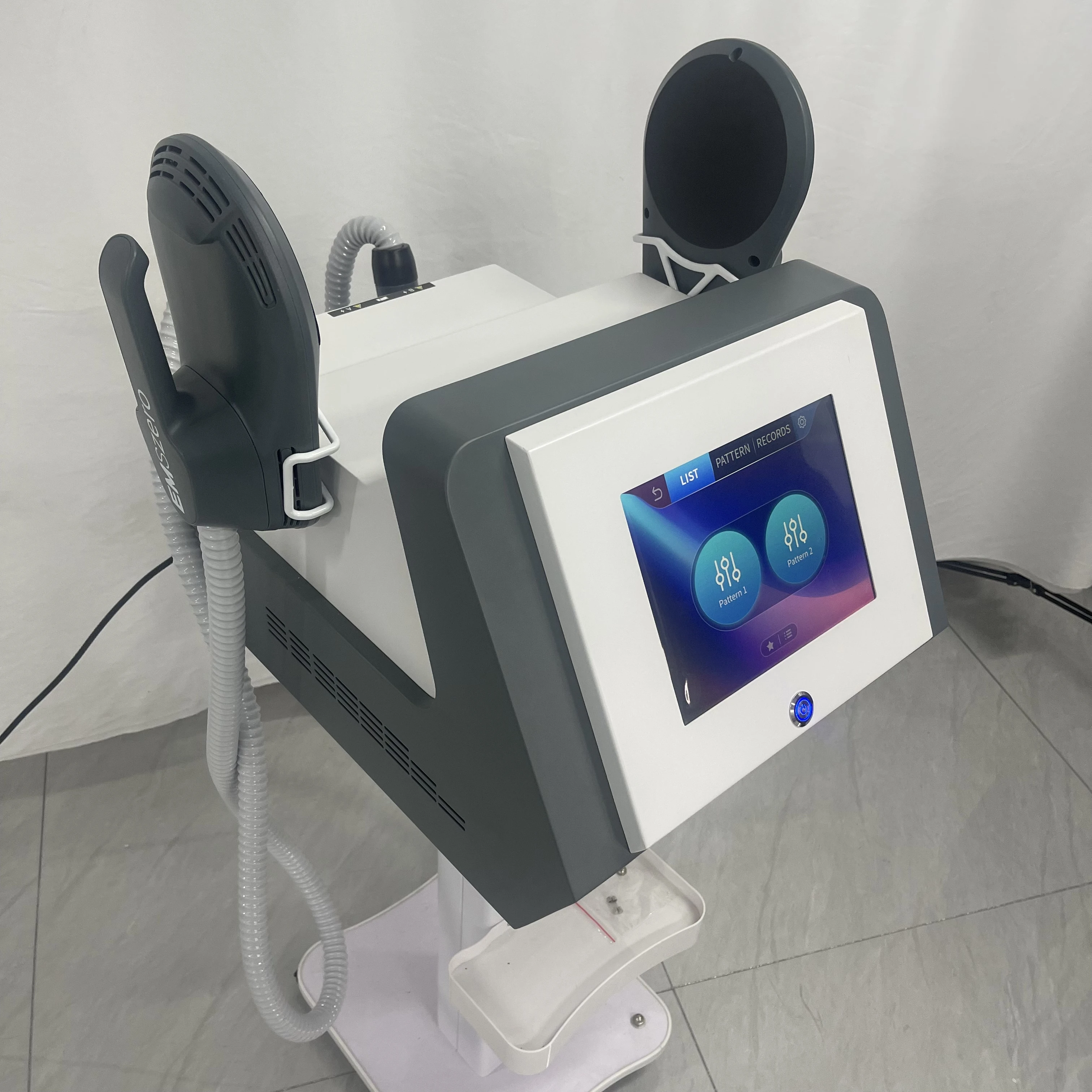 Portable Neo EMS HI-EMT RF Body Sculpt Machine 6500W 15Tesla Muscle Stimulation Fat Removal Body Shaping Equipment
Portable Neo EMS HI-EMT RF Body Sculpt Machine 6500W 15Tesla Muscle Stimulation Fat Removal Body Shaping Equipment