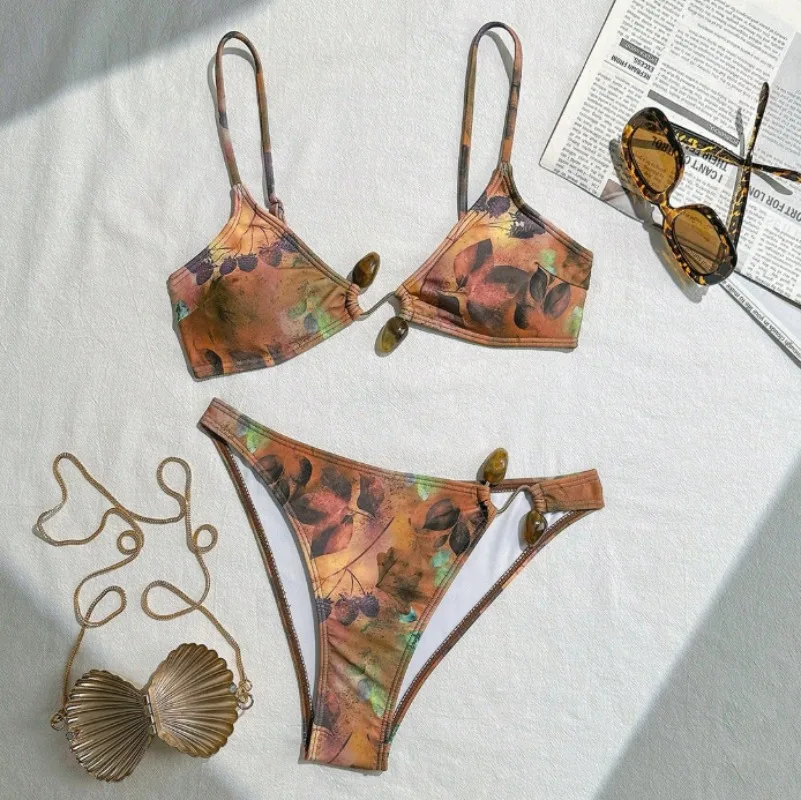 sexy brown flower print bikinis sets two pieces vintage metal swimsuit Brazilian summer bathing suit swimwear swimming suit
sexy brown flower print bikinis sets two pieces vintage metal swimsuit Brazilian summer bathing suit swimwear swimming suit