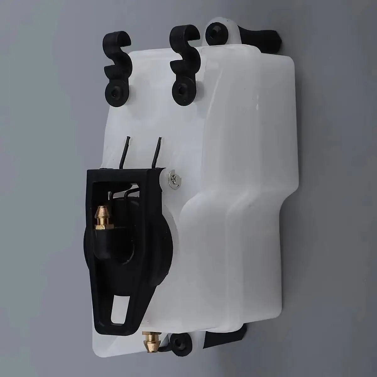 Пластиковый топливный бак 125CC для радиоуправляемых моделей автомобилей HSP 1/8 (94760, 94761, 94762, 94763, 94766, 94885, 94862, 94866) – Запасные части
Пластиковый топливный бак 125CC для радиоуправляемых моделей автомобилей HSP 1/8 (94760, 94761, 94762, 94763, 94766, 94885, 94862, 94866) – Запасные части