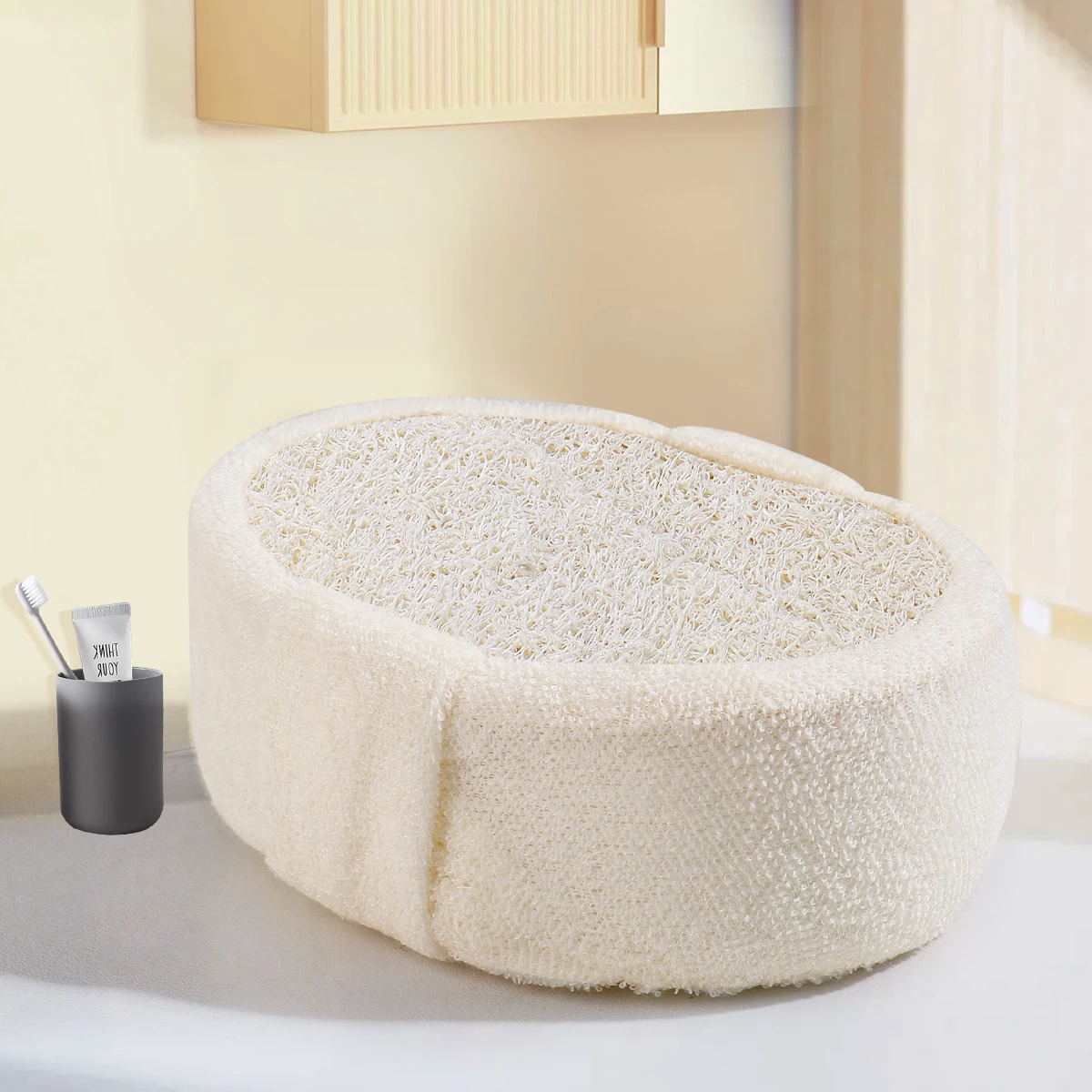 Loofah sponge bath towel gourd bath ball bath rubbing artifact peeling back rubbing natural bath ball, special for bathing.
Loofah sponge bath towel gourd bath ball bath rubbing artifact peeling back rubbing natural bath ball, special for bathing.