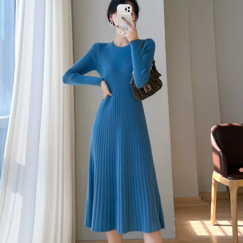 Blue knit dress Spring/Fall women's new mid-length over the knee sweater dress Base knit dress
Blue knit dress Spring/Fall women's new mid-length over the knee sweater dress Base knit dress