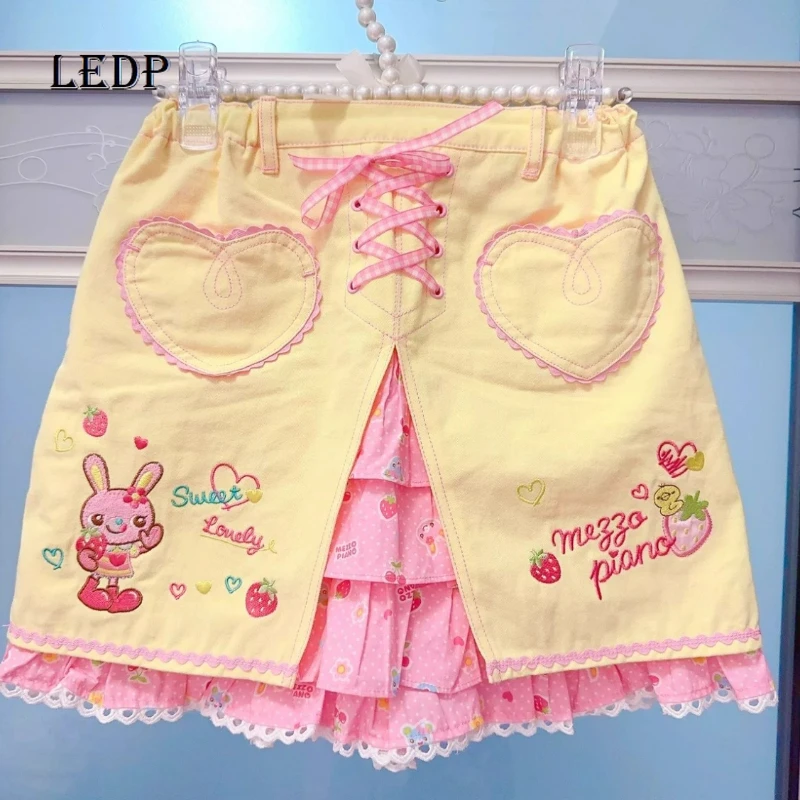 Japanese Original Design Yellow Splicing Strap Childlike Cute Women's Short Skirt Autumn New Heavy Industry Denim Skirts ladies
Japanese Original Design Yellow Splicing Strap Childlike Cute Women's Short Skirt Autumn New Heavy Industry Denim Skirts ladies