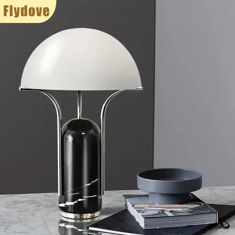 Nordic postmodern art glass ball LED desk lamp designer creative bedroom sofa coffee table bedside decorative lighting fixtures
Nordic postmodern art glass ball LED desk lamp designer creative bedroom sofa coffee table bedside decorative lighting fixtures