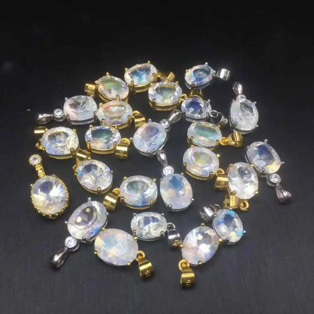Unit One Piece Natural Madagascar Rainbow Moonstone Faceted Gemstone Crystal Oval Shaped Pendant With 925Silver
Unit One Piece Natural Madagascar Rainbow Moonstone Faceted Gemstone Crystal Oval Shaped Pendant With 925Silver