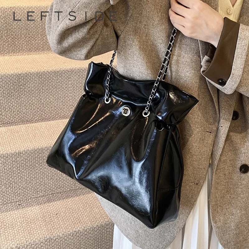 LEFTSIDE Solid Color Crossbody Bags Lady Shoulder Bag for Women 2024 Winter New Fashion Y2K Trend Chain Handbags and Purses
LEFTSIDE Solid Color Crossbody Bags Lady Shoulder Bag for Women 2024 Winter New Fashion Y2K Trend Chain Handbags and Purses