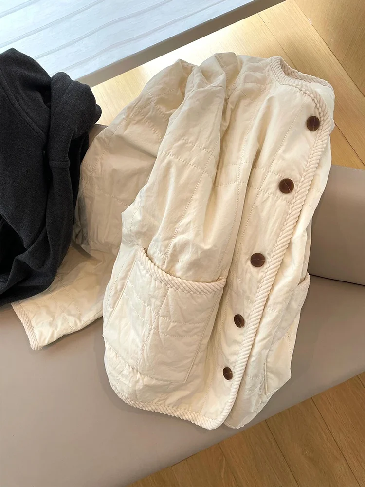 plus Size Women's Casual Style Fashionable Cotton Jacket Coat Thickened Autumn Winter Warm Loose Fit Versatile Slimming Coat
plus Size Women's Casual Style Fashionable Cotton Jacket Coat Thickened Autumn Winter Warm Loose Fit Versatile Slimming Coat