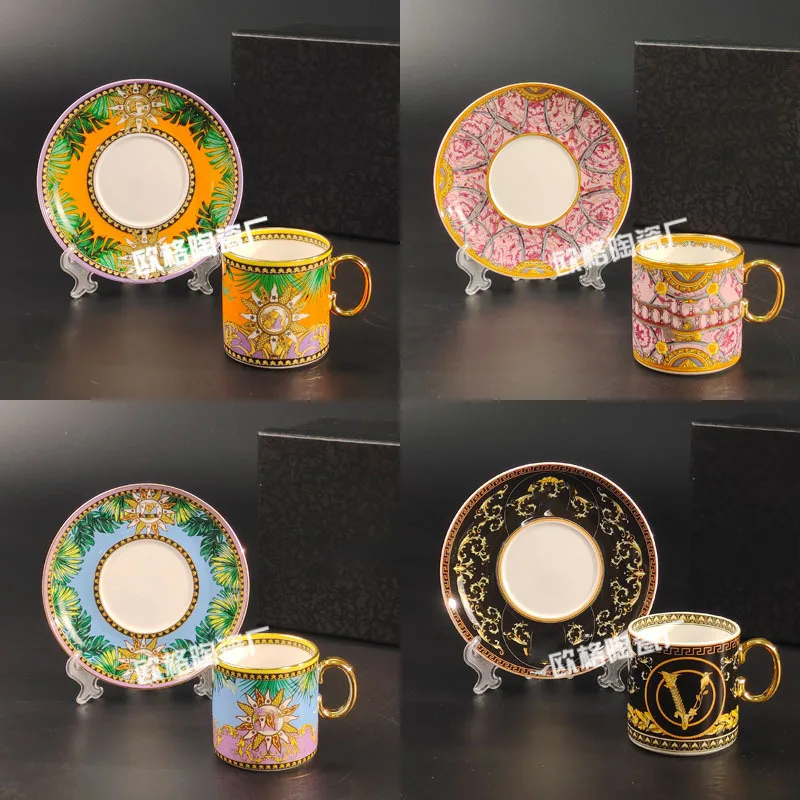 European Retro Creative Small Straight Body Gold Handle Coffee Cup Saucer Household High-end Exquisite Coffee Cup Set
European Retro Creative Small Straight Body Gold Handle Coffee Cup Saucer Household High-end Exquisite Coffee Cup Set