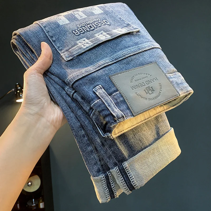 Spring and Autumn Men's Jeans Trendy Embroidered Printed Small Straight Tube Slimming High end Fashion Stretch Denim Men's Pants
Spring and Autumn Men's Jeans Trendy Embroidered Printed Small Straight Tube Slimming High end Fashion Stretch Denim Men's Pants