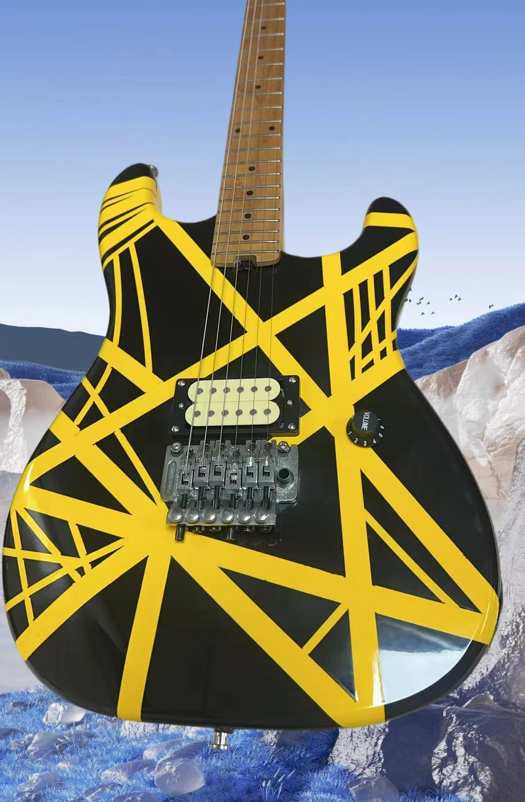 2026 Hot Sale Bumblebee Black/Yellow Striped Series look Wolf g a ng Pup Floyd Rose Fat Bras Guitar
2026 Hot Sale Bumblebee Black/Yellow Striped Series look Wolf g a ng Pup Floyd Rose Fat Bras Guitar