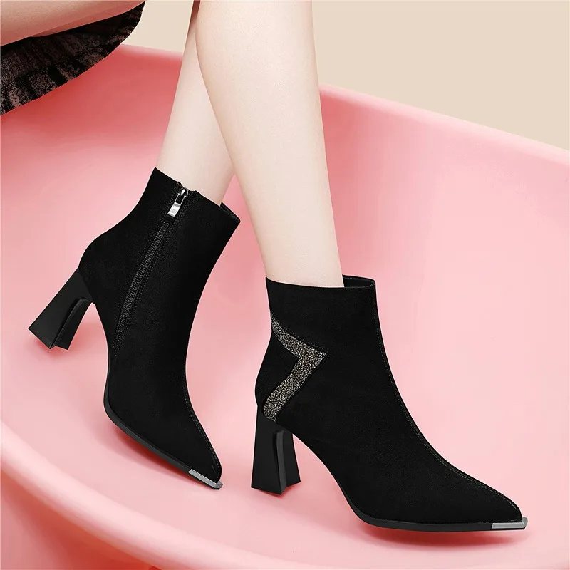New Women's Shoes Exquisite Pointed Tip High Heeled Boots for Woman Fashion Plush Warm Ankle Boots Designer Shoes Botas Feminina
New Women's Shoes Exquisite Pointed Tip High Heeled Boots for Woman Fashion Plush Warm Ankle Boots Designer Shoes Botas Feminina