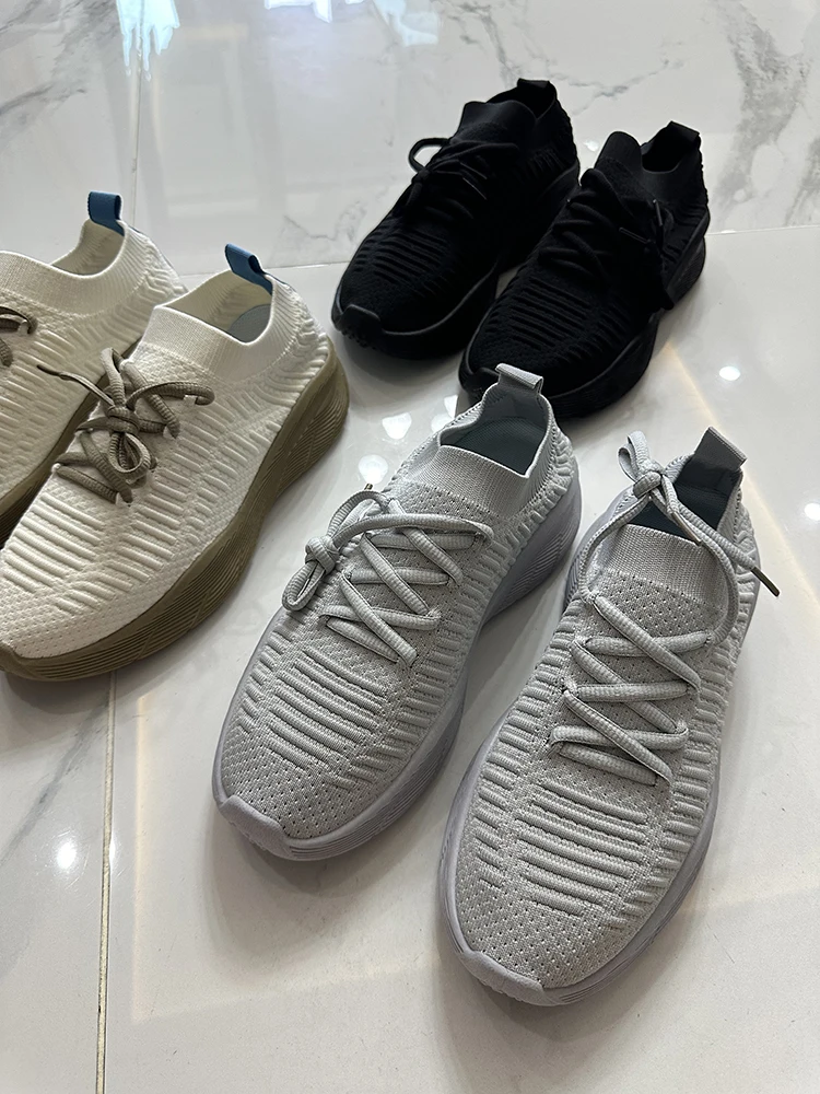 Дышащие, мягкие, эластичные повседневные кроссовки для весны и лета, универсальные, удобные, для бега и спорта
Дышащие, мягкие, эластичные повседневные кроссовки для весны и лета, универсальные, удобные, для бега и спорта