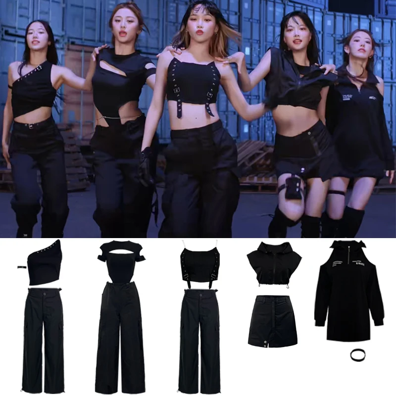 Black Hiphop Dance Team Outfit Jazz Dance Performance Suit Female Group Short Length Fabric Fashion Set for Ages 18-25
Black Hiphop Dance Team Outfit Jazz Dance Performance Suit Female Group Short Length Fabric Fashion Set for Ages 18-25
