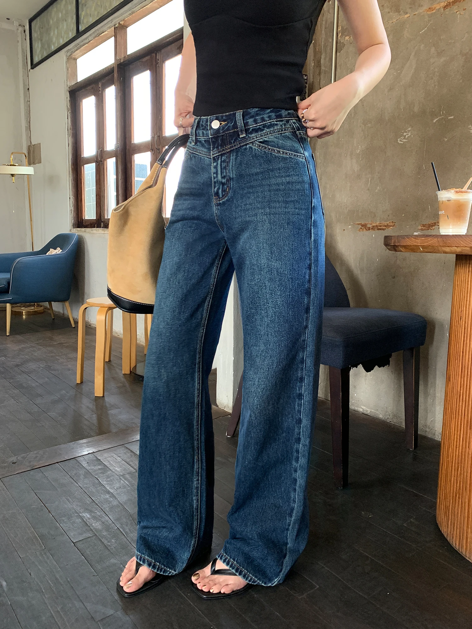 Pusumede, широкие джинсы с высокой талией, женские свободные прямые повседневные брюки в стиле ретро, длиной до пола, утягивающие хлопковые брюки на молнии
Pusumede, широкие джинсы с высокой талией, женские свободные прямые повседневные брюки в стиле ретро, длиной до пола, утягивающие хлопковые брюки на молнии