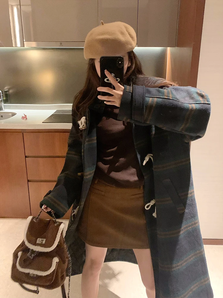 Юбка А-силуэта с высокой талией из вельвета, с двумя карманами, удобная для повседневной носки, простой дизайн, универсальная, для осени и зимы, новинка
Юбка А-силуэта с высокой талией из вельвета, с двумя карманами, удобная для повседневной носки, простой дизайн, универсальная, для осени и зимы, новинка