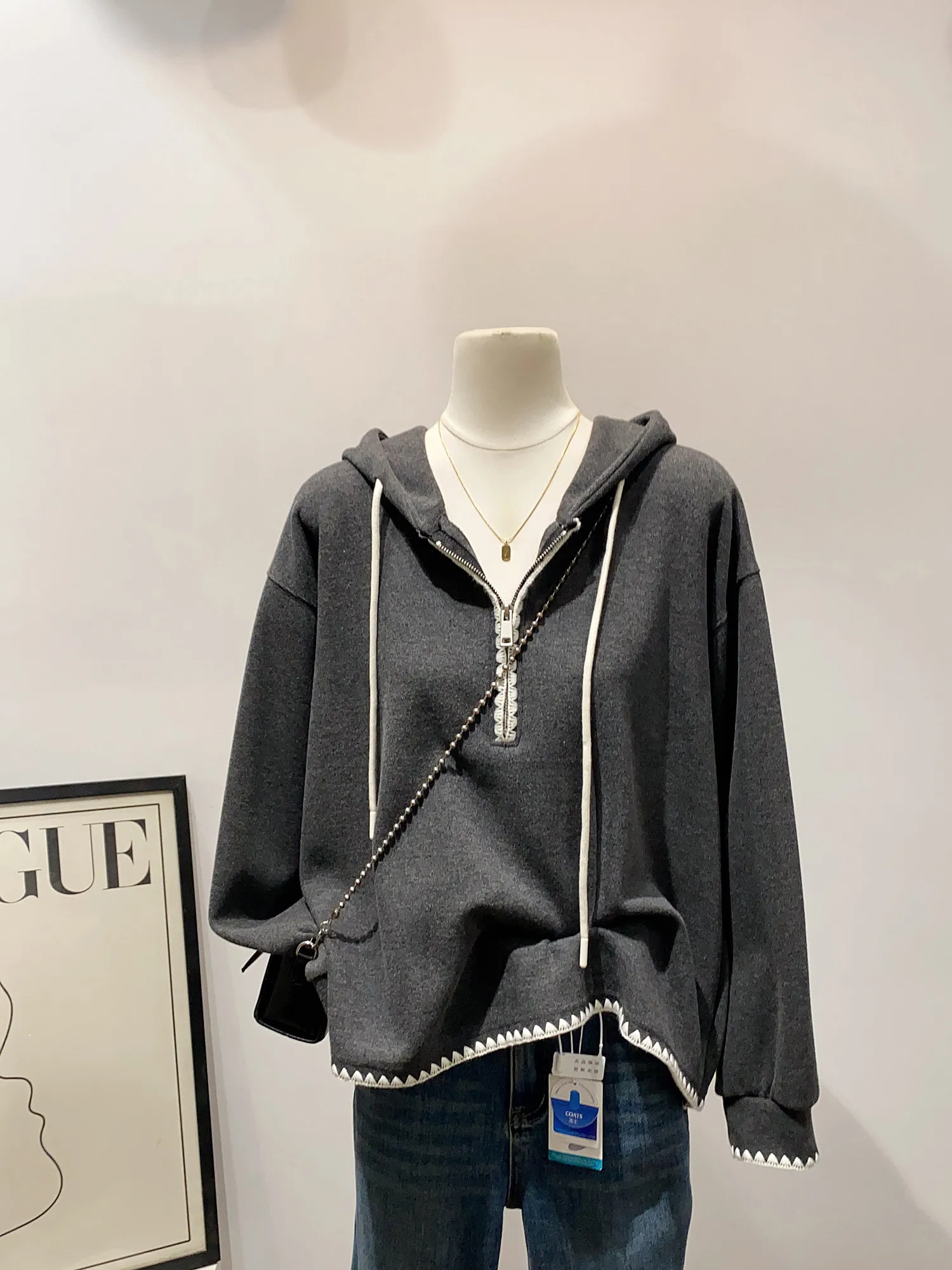 plus Size Hoodie Women's Thickened Fleece Loose Fit Autumn Winter Jacket Zipper Design Comfortable Casual Outerwear
plus Size Hoodie Women's Thickened Fleece Loose Fit Autumn Winter Jacket Zipper Design Comfortable Casual Outerwear