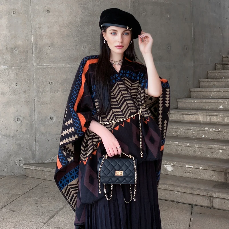 Women's Vintage Boho Poncho Oversized Geometric Print Ethnic Shawl Contrast Binding Color Block Wrap Stylish Accessories
Women's Vintage Boho Poncho Oversized Geometric Print Ethnic Shawl Contrast Binding Color Block Wrap Stylish Accessories