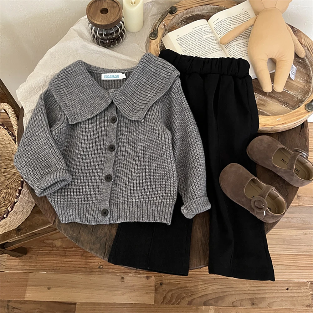 2-8Years Old Girls Sweater Tops Pants Suit Autumn Winter Kids Warm Knitted Cardigans Coats+Black Pants 2Pcs Children Clothes Set
2-8Years Old Girls Sweater Tops Pants Suit Autumn Winter Kids Warm Knitted Cardigans Coats+Black Pants 2Pcs Children Clothes Set