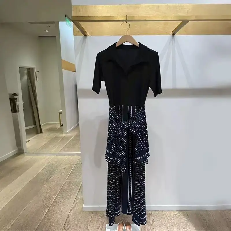 Elegant 2026 Spring Summer New Printed Splice Short Sleeve Collar Fake Two-Piece Dress High Waist A-Line Skirt Commute
Elegant 2026 Spring Summer New Printed Splice Short Sleeve Collar Fake Two-Piece Dress High Waist A-Line Skirt Commute