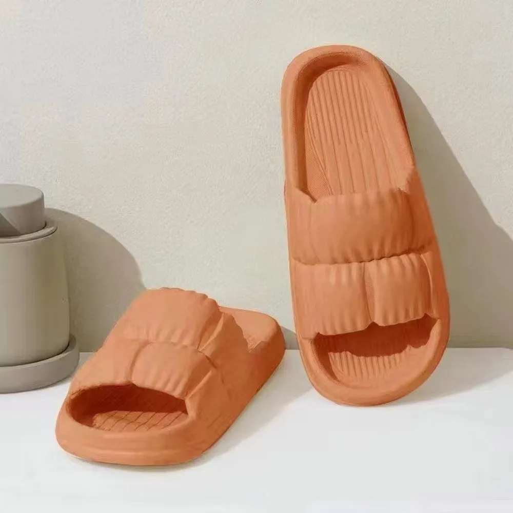 Casual EVA Cloud Slippers Soft Sole Non-slip Platform Sole Slippers Thick Breathable Women Beaches Sandals Summer
Casual EVA Cloud Slippers Soft Sole Non-slip Platform Sole Slippers Thick Breathable Women Beaches Sandals Summer