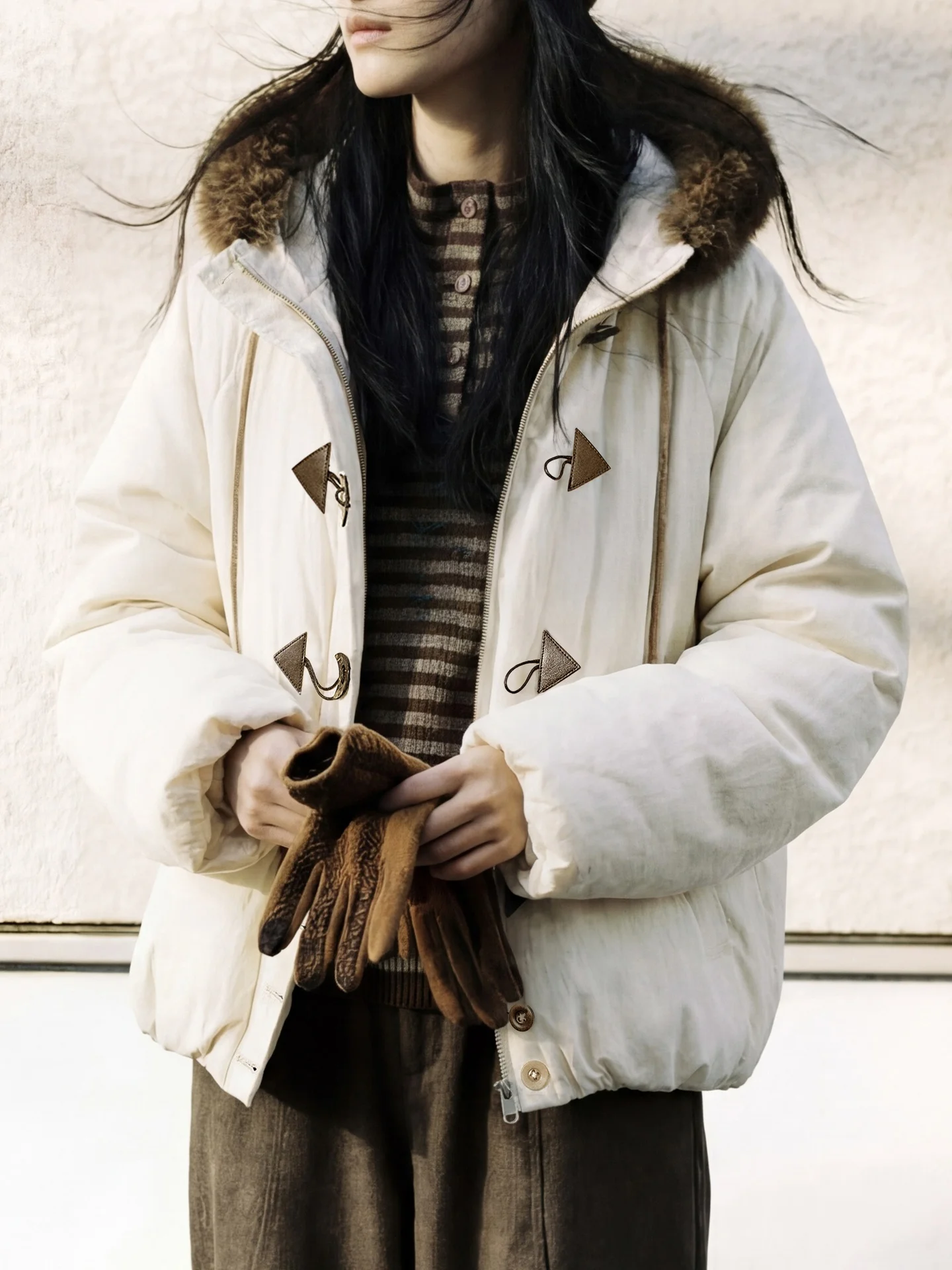 Octopusme Women's White down Jacket Hooded Quilted Coat Lightweight Warm Spring Short Outerwear Button Detail
Octopusme Women's White down Jacket Hooded Quilted Coat Lightweight Warm Spring Short Outerwear Button Detail