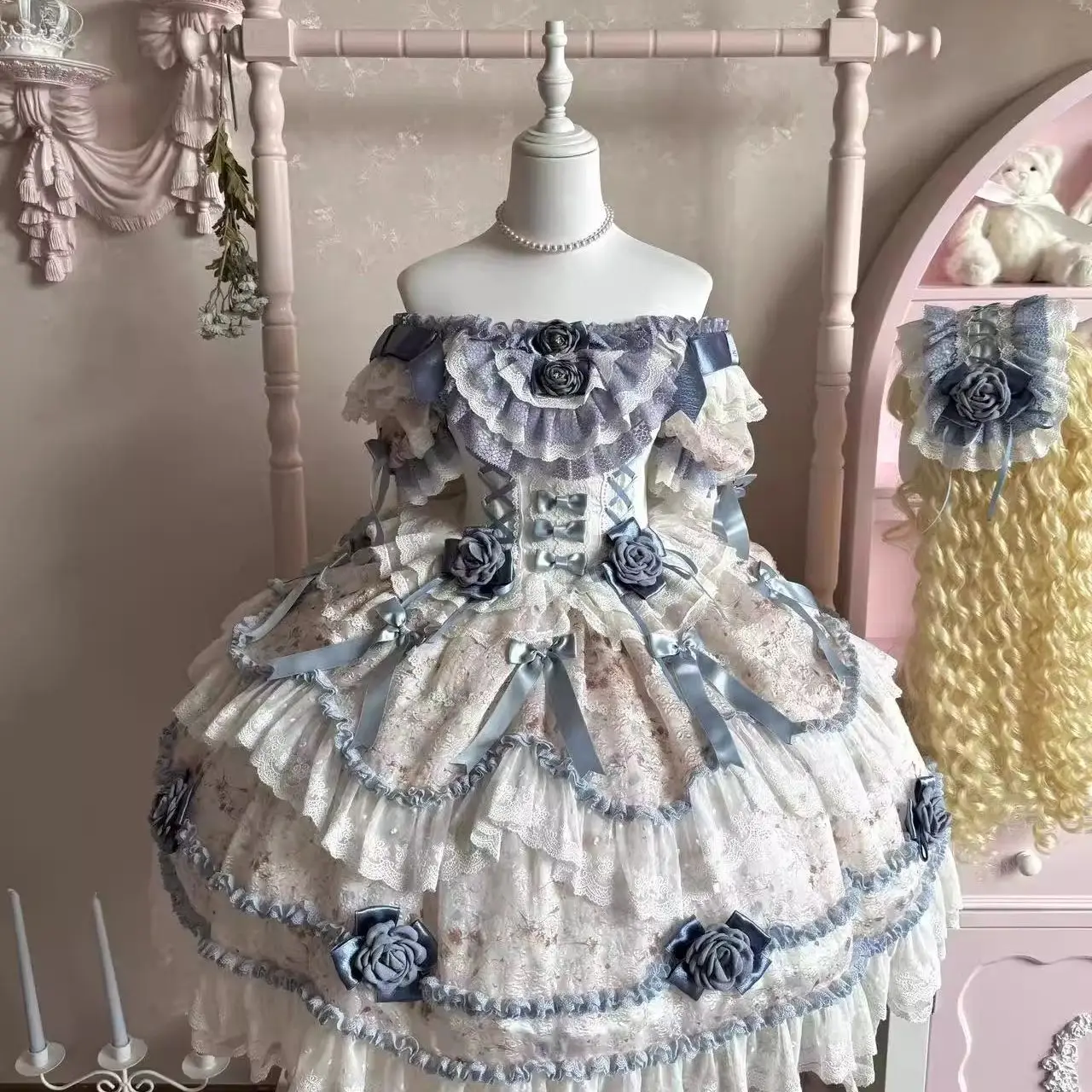 Sweet Princess Dress 2026 Spring and Summer New Super Fairy Cute Girl Heavy Lace Patchwork Elegant Retro Lolita Dresses Women
Sweet Princess Dress 2026 Spring and Summer New Super Fairy Cute Girl Heavy Lace Patchwork Elegant Retro Lolita Dresses Women