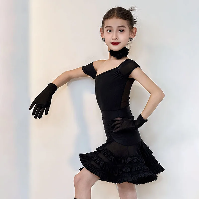 2026 Latin Dance Kid Clothes Green Performance Stage Wear Girl Short Sleeve Dance Suit Cha Cha Rumba Dancing Outfit Black 5257
2026 Latin Dance Kid Clothes Green Performance Stage Wear Girl Short Sleeve Dance Suit Cha Cha Rumba Dancing Outfit Black 5257