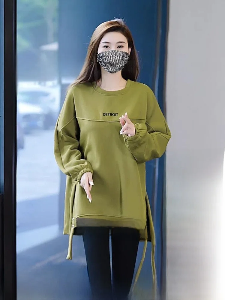 Women's Long Sleeve Fleece Lined Hoodie mid Length Butt Covering Fashionable Top Korean Style round Neck Pullover Sweatshirt
Women's Long Sleeve Fleece Lined Hoodie mid Length Butt Covering Fashionable Top Korean Style round Neck Pullover Sweatshirt