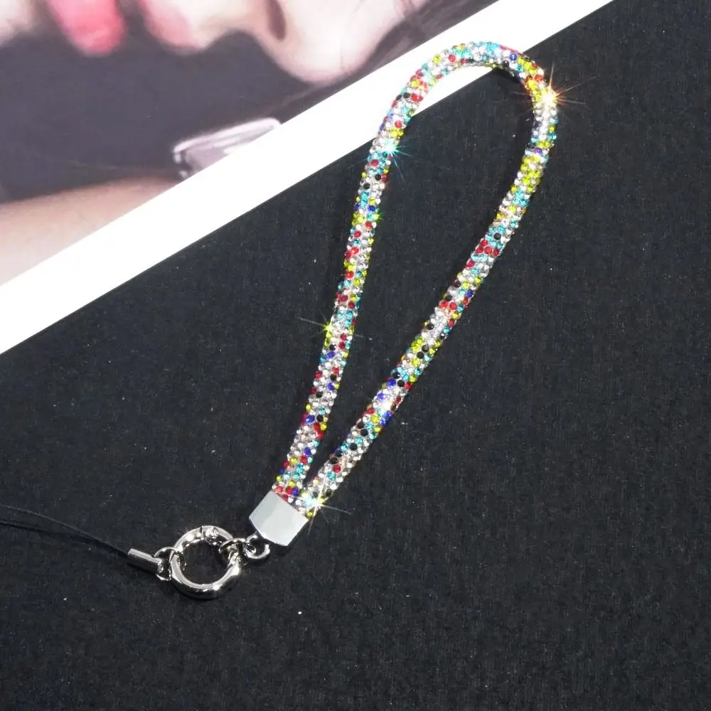 Модный брелок со стразами, ремешок для телефона, яркий блестящий бриллиантовый кристалл, анти-потерянная веревка, подвесной шнур, аксессуары для телефона
Модный брелок со стразами, ремешок для телефона, яркий блестящий бриллиантовый кристалл, анти-потерянная веревка, подвесной шнур, аксессуары для телефона