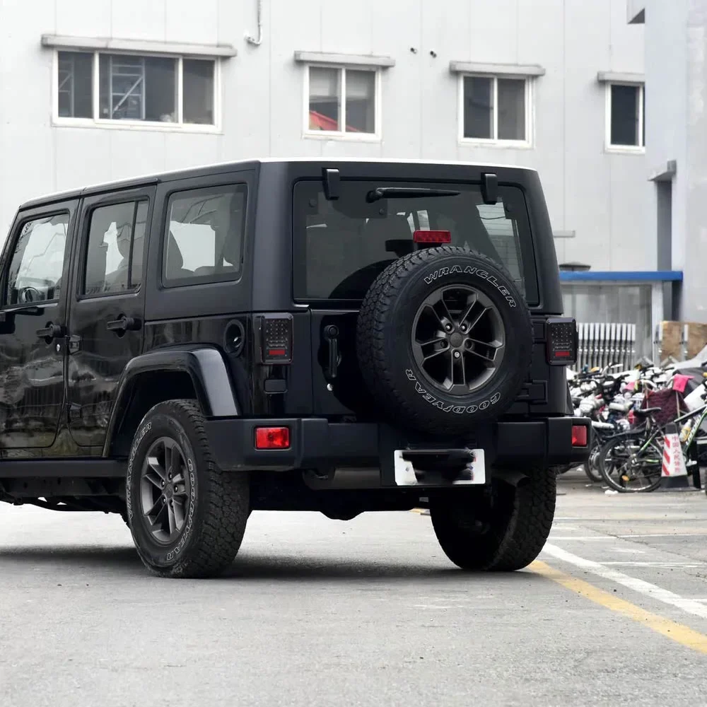 For Jeep Wrangler 2007-2017 Auto Taillights Assembly Upgrade LED Flashing Signal Light Plug and Play Car Tool Accessories
For Jeep Wrangler 2007-2017 Auto Taillights Assembly Upgrade LED Flashing Signal Light Plug and Play Car Tool Accessories