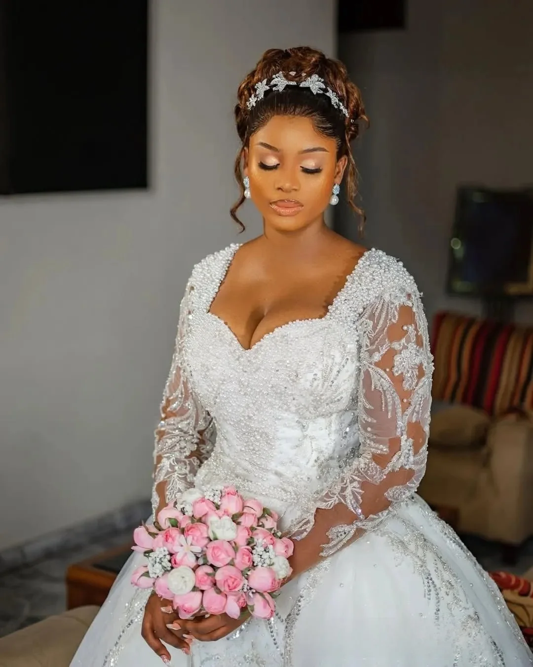 Customize Plus Size Mermaid Wedding Dress Bridal Gowns For Bride Detachable Train Sweetheart Neck Long Sleeves Beaded
Customize Plus Size Mermaid Wedding Dress Bridal Gowns For Bride Detachable Train Sweetheart Neck Long Sleeves Beaded