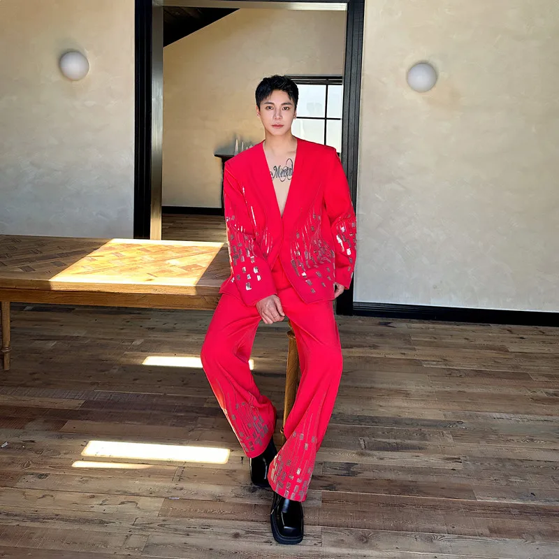 Red Embroidered Stage Performance Men's Suit Sparkling Silver Sequins Crtsmanip Faion ow Outfit Youth Casual Wear
Red Embroidered Stage Performance Men's Suit Sparkling Silver Sequins Crtsmanip Faion ow Outfit Youth Casual Wear