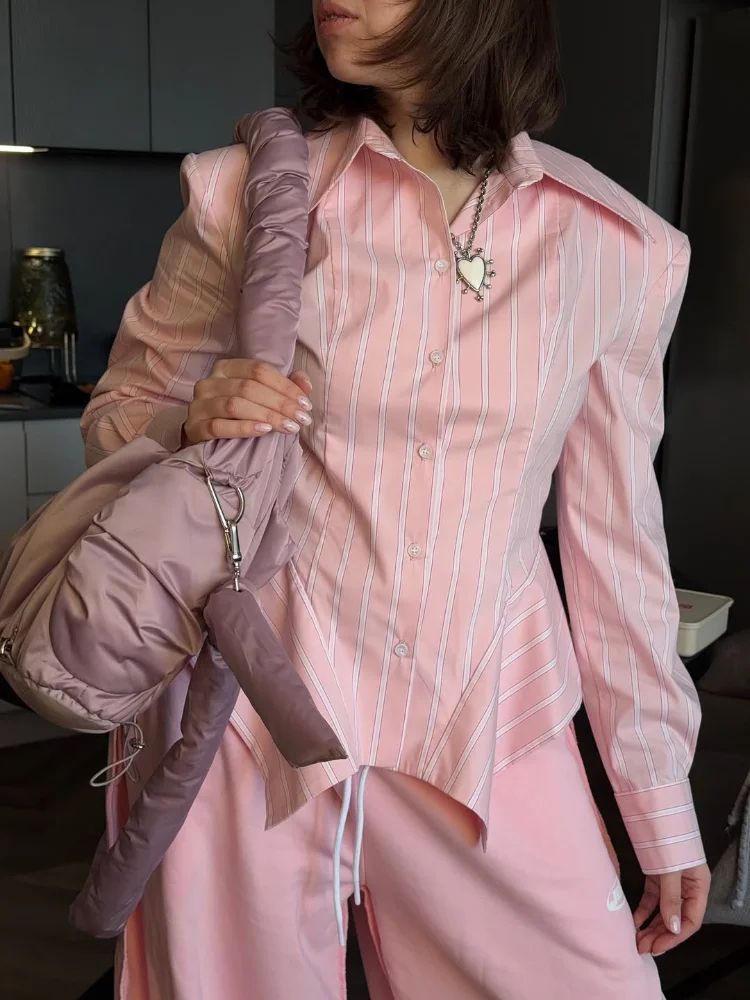 Vintage Oversized Striped Shirts Women Chic Full Sleeve Single Breasted Slim Cropped Tops 2026 Lady New Lightweight Outerwear
Vintage Oversized Striped Shirts Women Chic Full Sleeve Single Breasted Slim Cropped Tops 2026 Lady New Lightweight Outerwear