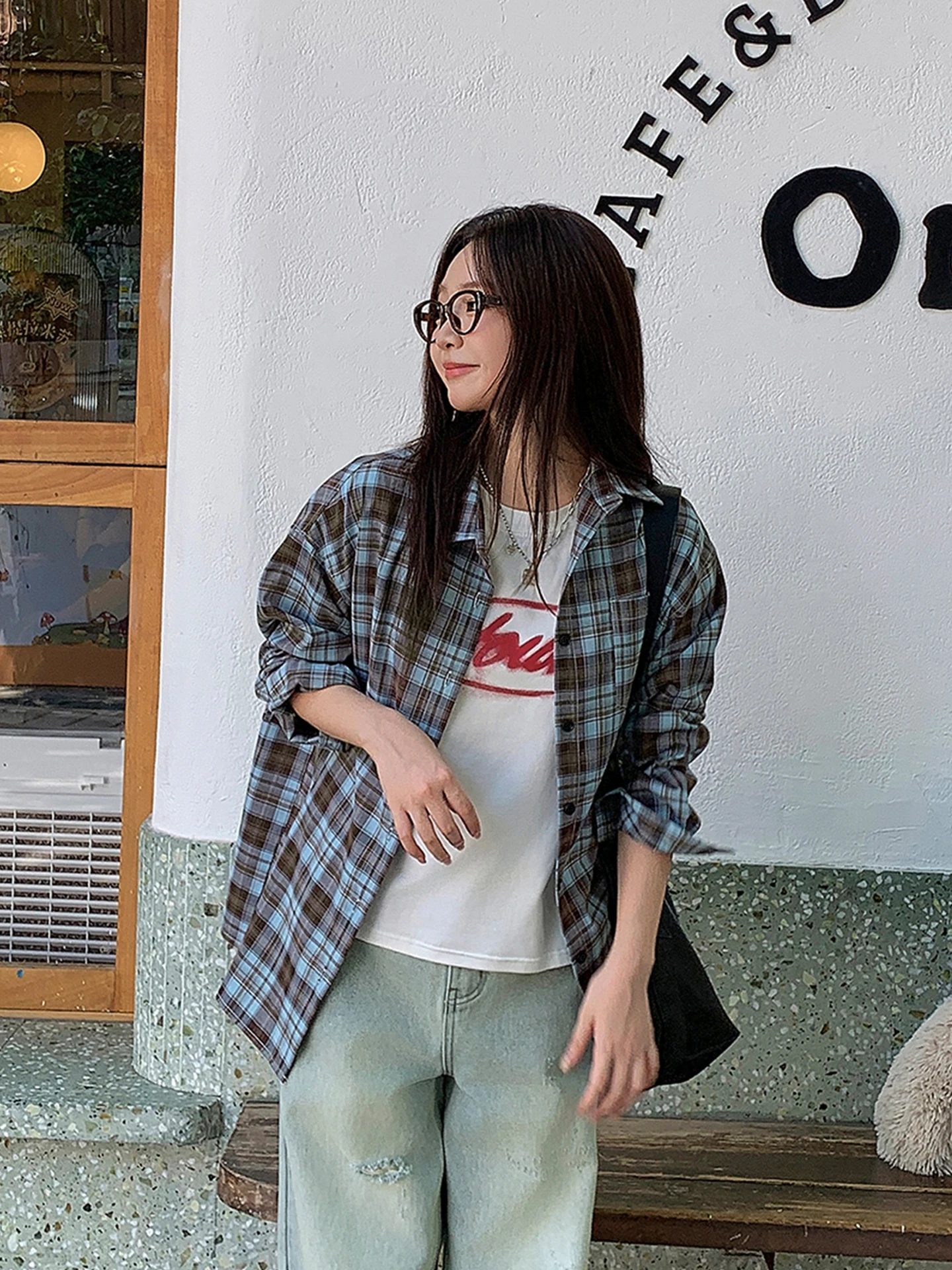 Retro Plaid Long Sve Loose Women's irt Pear ape Comfortable Feeling Diffusion id Pattern Casual Collar Top
Retro Plaid Long Sve Loose Women's irt Pear ape Comfortable Feeling Diffusion id Pattern Casual Collar Top