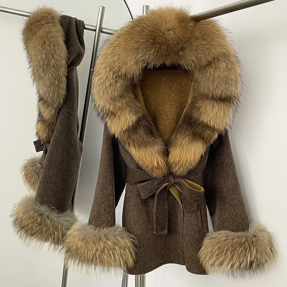 Elegant Woolen Jacket Blends Wool Coat Belt Pocket Autumn Natural Real Raccoon Fox Fur Women Loose Outerwear Casual Streetwear
Elegant Woolen Jacket Blends Wool Coat Belt Pocket Autumn Natural Real Raccoon Fox Fur Women Loose Outerwear Casual Streetwear