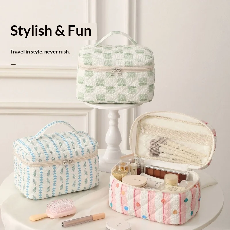 Портативная косметичка, милый органайзер для макияжа, дорожный набор для туалетных принадлежностей, дизайнерская женская косметичка, вместительная косметичка
Портативная косметичка, милый органайзер для макияжа, дорожный набор для туалетных принадлежностей, дизайнерская женская косметичка, вместительная косметичка