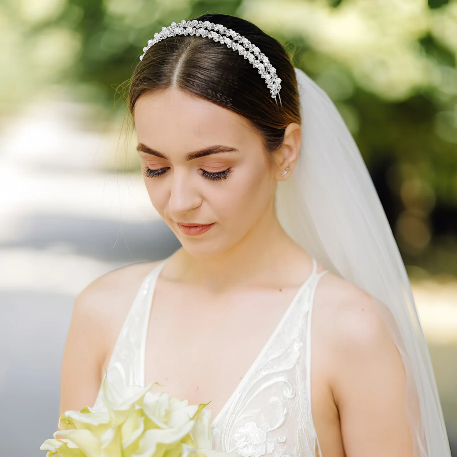 Silver Alloy Rhinestone Bridal Headband Double Layer Sparkling Wedding Hair Band Hair Accessories for Women Women Headband
Silver Alloy Rhinestone Bridal Headband Double Layer Sparkling Wedding Hair Band Hair Accessories for Women Women Headband