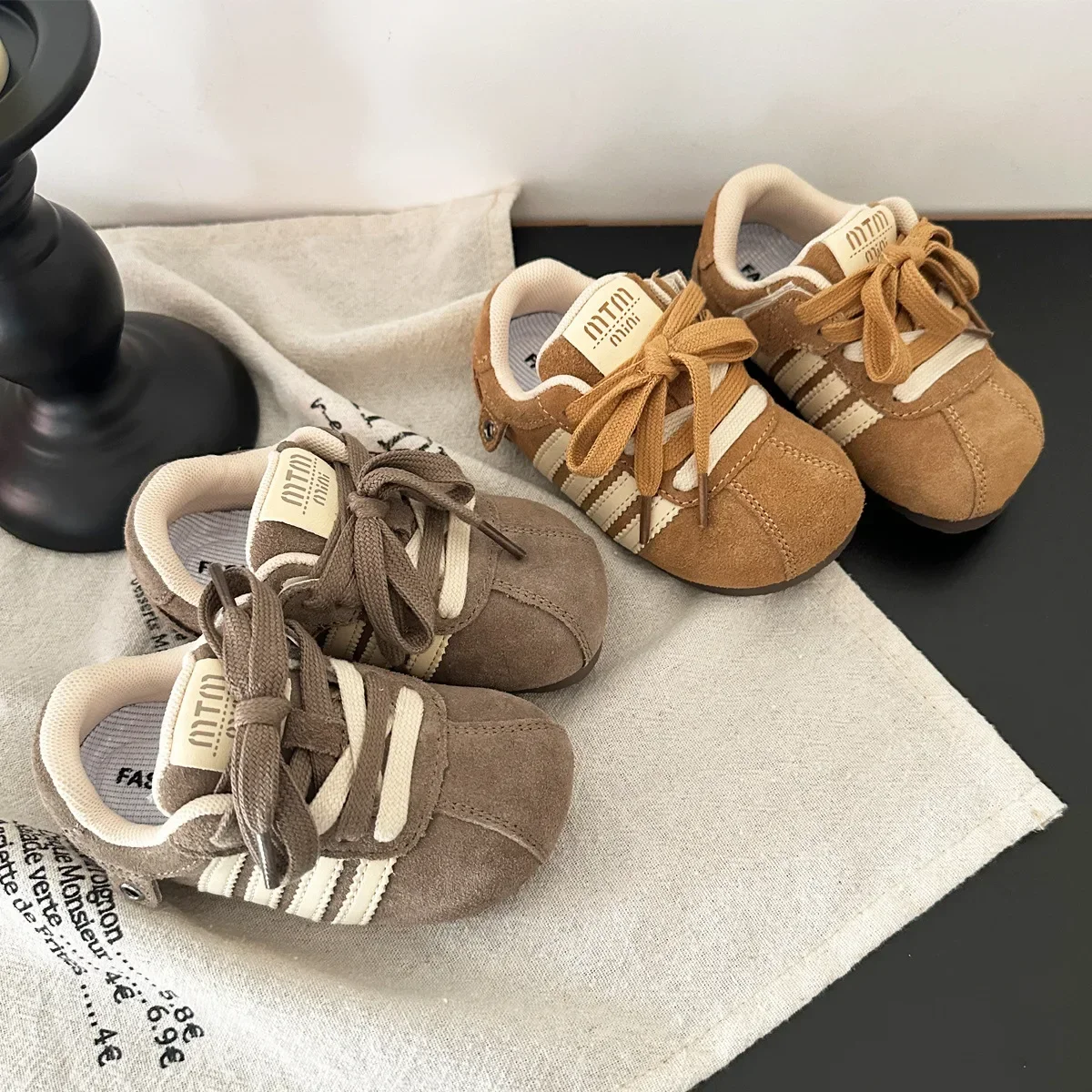 Children's Anti Slip Sports Running Shoes 2025 Spring New Style Girls' Board Shoes Boys' Baby Soft Comfortable Walking Shoes
Children's Anti Slip Sports Running Shoes 2025 Spring New Style Girls' Board Shoes Boys' Baby Soft Comfortable Walking Shoes