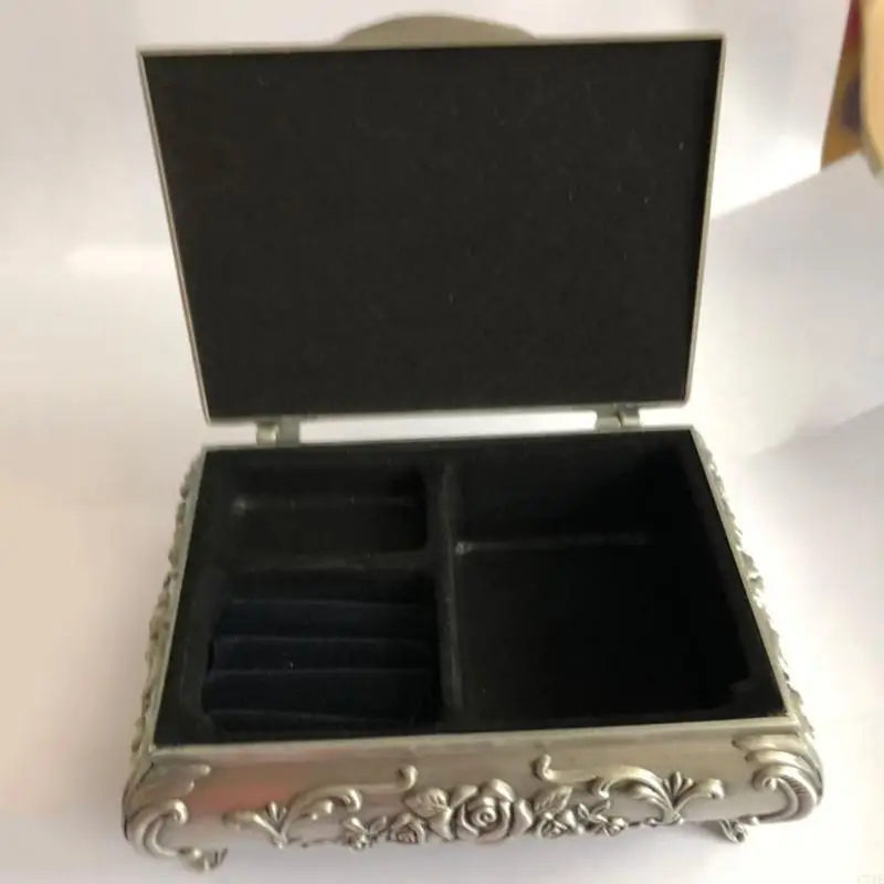 Flower Trinket Boxes Collectible Painted Alloy Jewelry Storage Container
Flower Trinket Boxes Collectible Painted Alloy Jewelry Storage Container