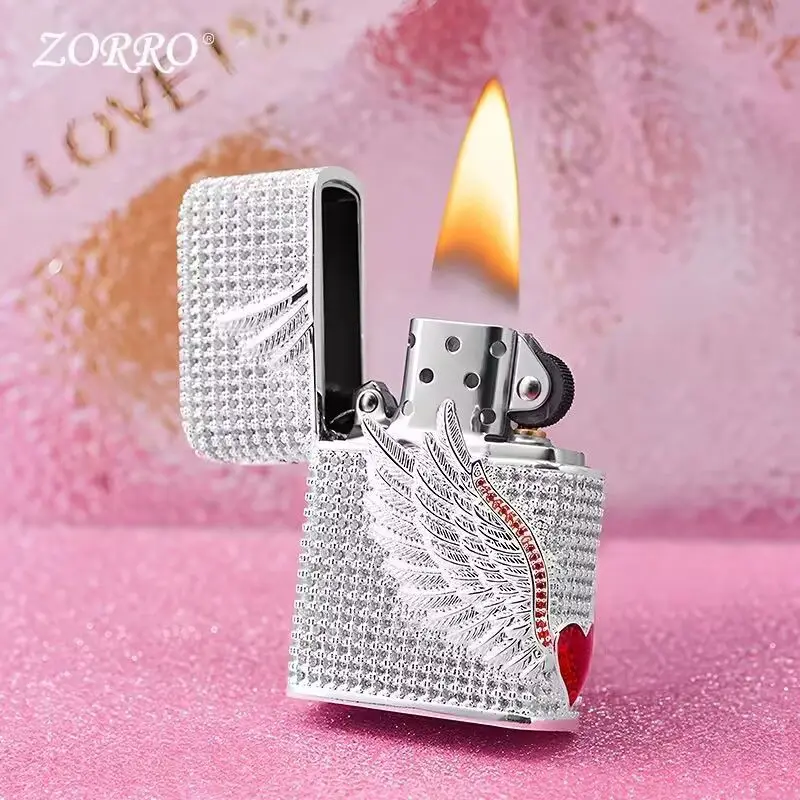 ZORRO Genuine Kerosenes Lighter Windproof Full Diamond Love Angel Wings Personalized Creative Men's Gift Smoking Accessories.
ZORRO Genuine Kerosenes Lighter Windproof Full Diamond Love Angel Wings Personalized Creative Men's Gift Smoking Accessories.