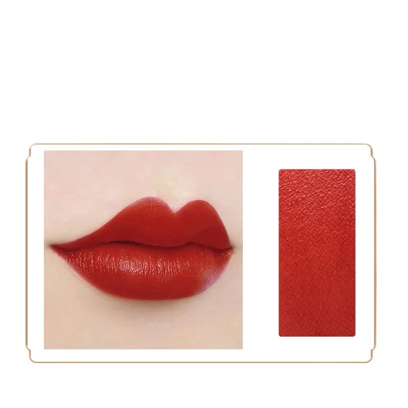 ~Cinnamon milk tea color lipstick does not fade, does not stick to the cup, does not decolorize, matte and waterproof
~Cinnamon milk tea color lipstick does not fade, does not stick to the cup, does not decolorize, matte and waterproof