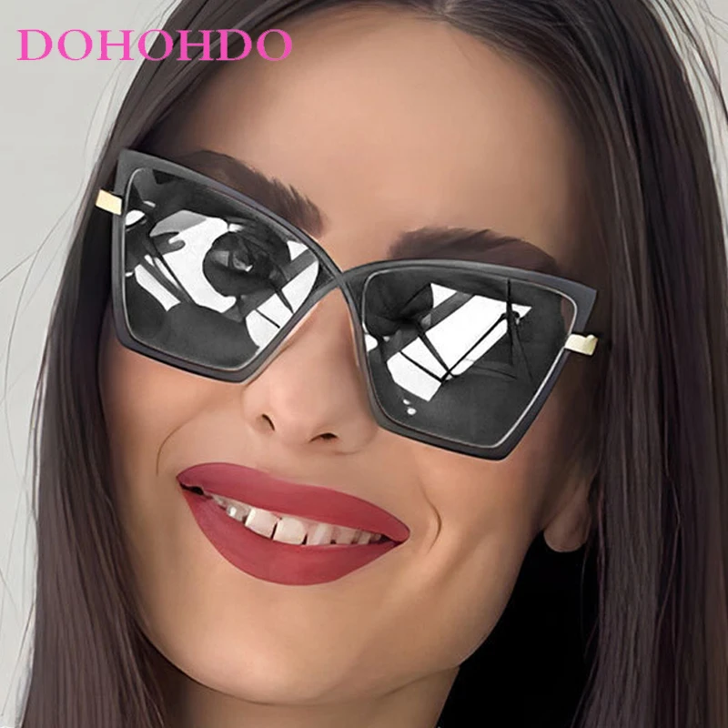 Fashion Brand Design Metal Cat Eye Sunglasses Women Men Vintage Luxury Punk Large Frame Glasses Outdoor Travel Sun Glasses UV400
Fashion Brand Design Metal Cat Eye Sunglasses Women Men Vintage Luxury Punk Large Frame Glasses Outdoor Travel Sun Glasses UV400